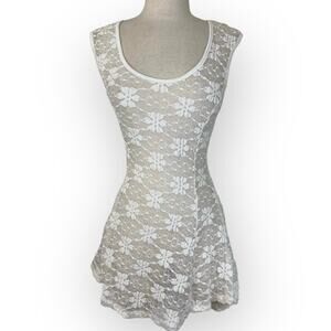 Cream lace mini tunic top, ladies stretch floral high low scoop neck